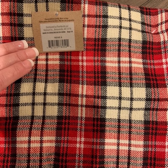 Tartan Plaid Table Runner - Picture 7 of 8